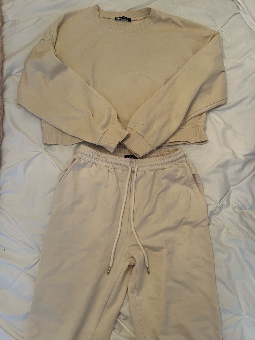 Women’s Cream Matching Separates- Jogger Pants with Drawstring Waist & Pullover